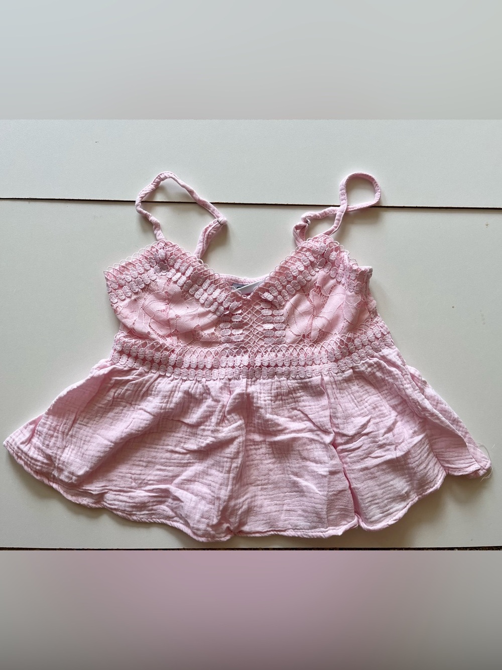 Women's Lace-Trim Flowy Top